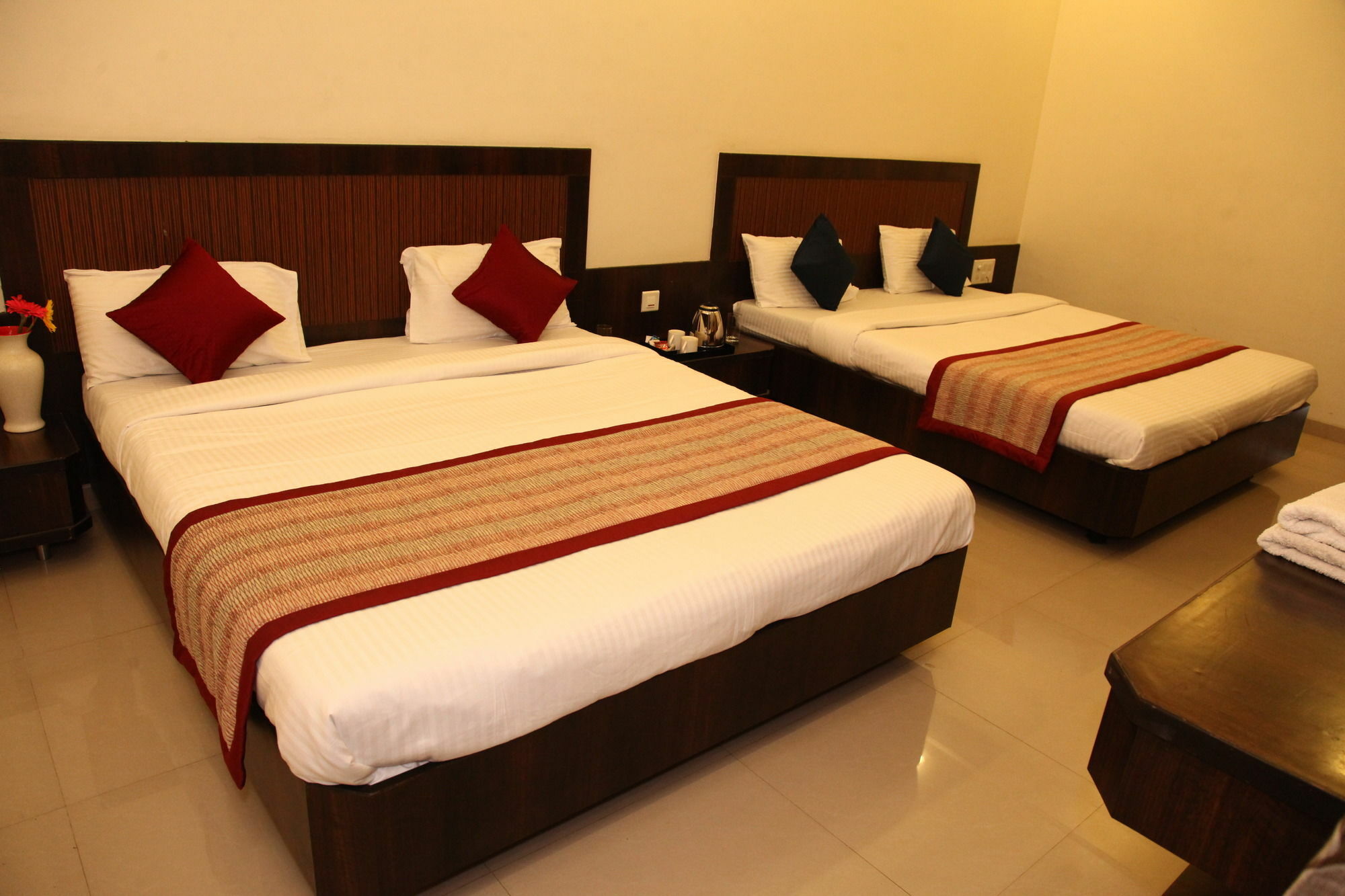 Hotel Sai Ramanand Shirdi Dış mekan fotoğraf